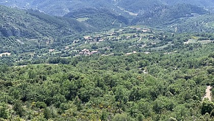 Village de Plaisians