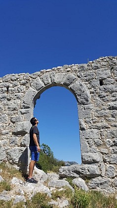 La porte de Tracastel