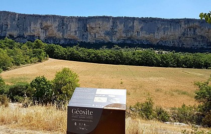 Lioux, géosite du Luberon