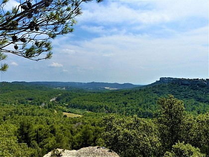 View on the Lèque Valley and the Mont Valencia