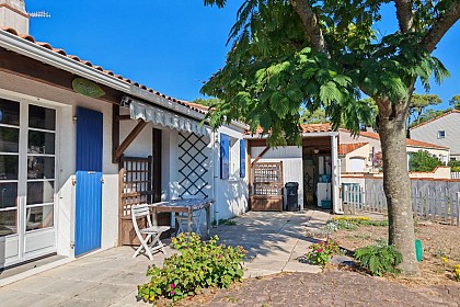 Maison 150m de la mer au phare de la tranche sur mer