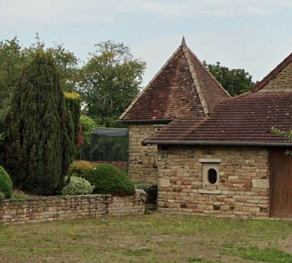 PIGEONNIER DE FERME A PRESSIGNY