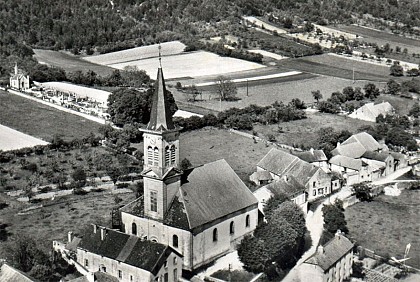 EGLISE SAINT-PIERRE-ES-LIENS DE LATRECEY