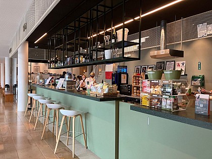 Café du mémorial Charles de Gaulle