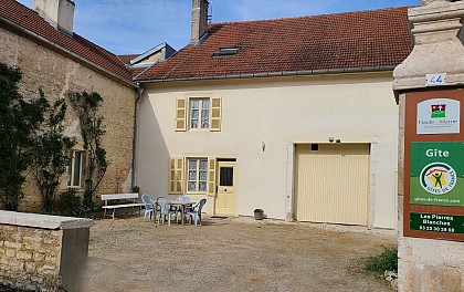 M et Mme Alain et Régine RAGOT