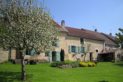 M et Mme Yves et Anne AMOUR