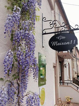 Meublé La Maison 11