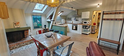 Meublé Thouvenot - "Au Premier"