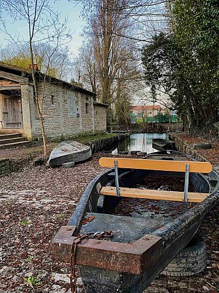 The Port of Montfaucon