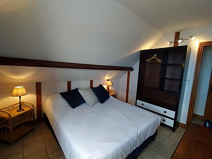 Gites en Normandie  "Les 2 Horizons" en Front de Mer; 3 km d'Arromanches