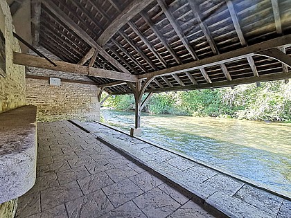 LAVOIR DE COUR-L’EVEQUE