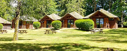 Location hébergements Chalets n°2 de 6 personnes Lac des Settons Morvan - Activital
