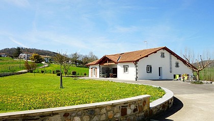 Madame Denise SUHAS "Heguixola"