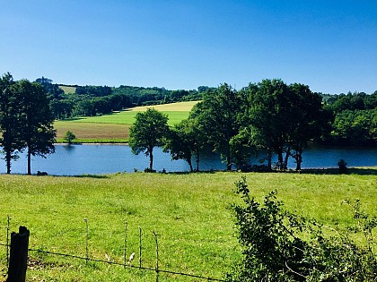 Panorama sur la vallée de la Maulde