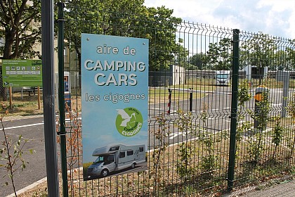 Aire de stationnement pour camping-cars - Les Cigognes