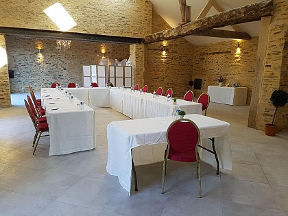 Lodges en bois "Domaine de la Fauvrière" Juno