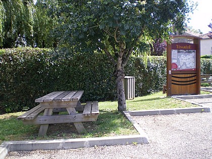 Aire de Pique-nique de Roquepine
