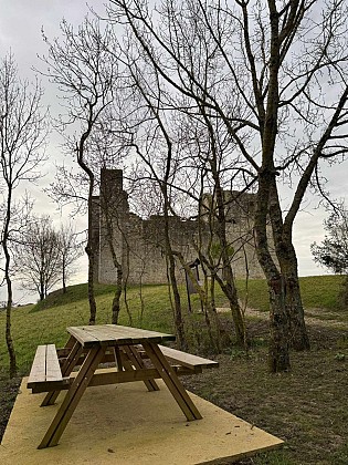 Aire de pique-nique de Lagardère