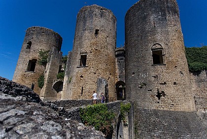 Le château de villandraut