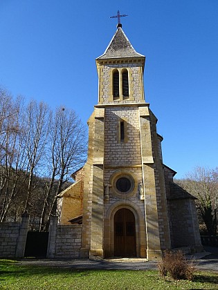 Eglise de Bourzolles (aller/retour)