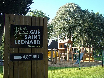AIRE DE VIDANGE AU CAMPING DU GUÉ SAINT-LÉONARD