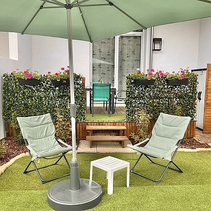 Appartement dans résidence avec jardin, belle terrasse et piscine collective