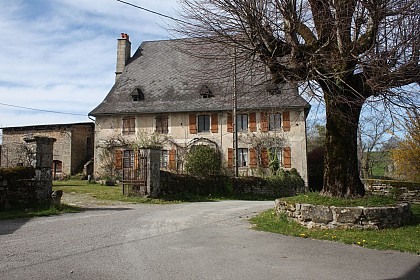 Maison et grange étable « Malpuech »