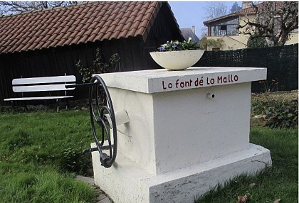 Les actes notariés inscrivent Le ou La Font... ; et jusqu'au début du XXème siècle Fontaine de la Ma
