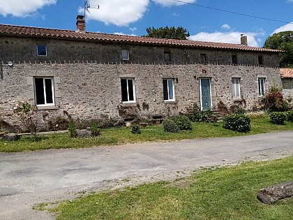 Gîte La Roche du Halais