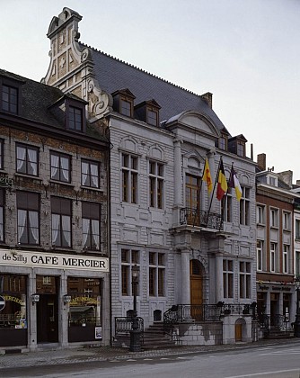 L’hôtel de ville