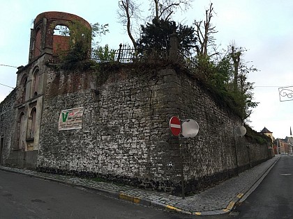 Les vestiges des fortifications
