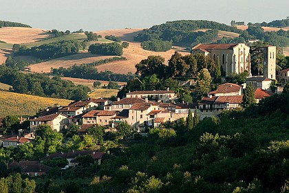 Village de Castelnau-Barbarens