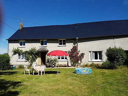 Gîte " Adon le Courtil " - M.PAMPAGNIN