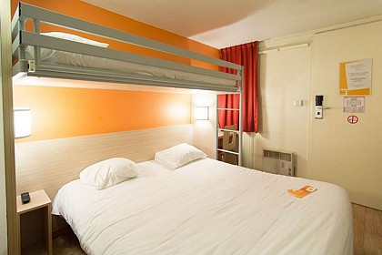 Hotel "Première Classe"