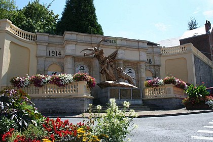 Monument aux morts de Haybes