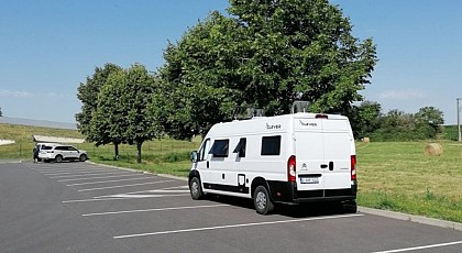 Stationnements Camping-cars - Musée Guerre et Paix