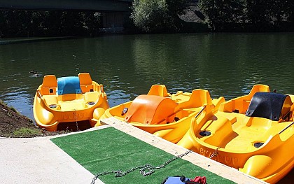 Pedal boat rentals - Revin-Ardenne-France