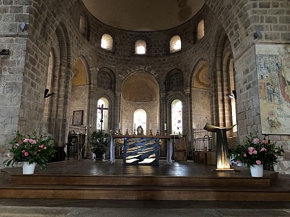 Le bourg et l'abbatiale de Solignac