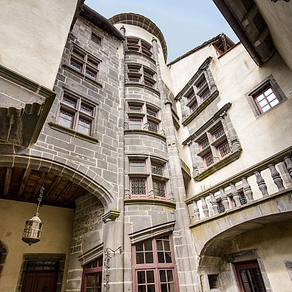 La maison consulaire / Musée d’art et d’histoire Alfred Douët