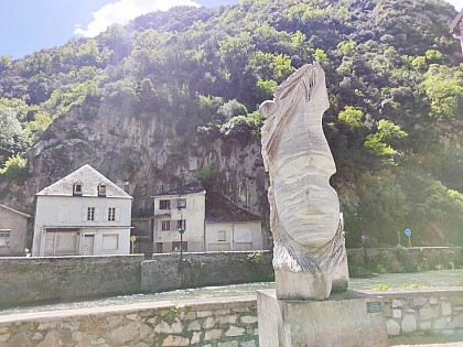 STATUE : MARBRE DE VIE