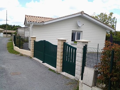 Monsieur Yves FAZEMBAT