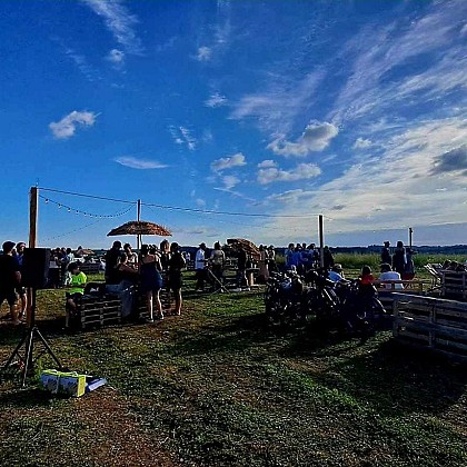 La guinguette à Lono