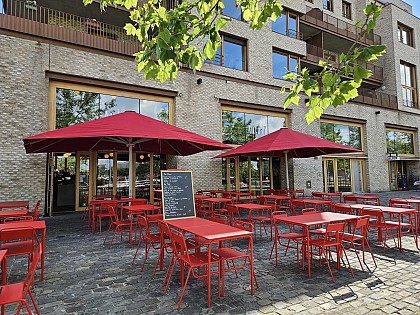 Au 1er Mai – A Culinary Journey Back to the 1950s in the Heart of Lille
