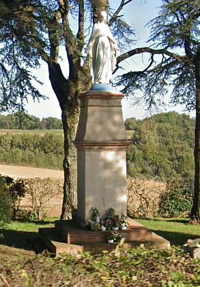 Statue de la vierge