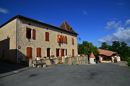 Bourg de Mauvezin-sur-Gupie