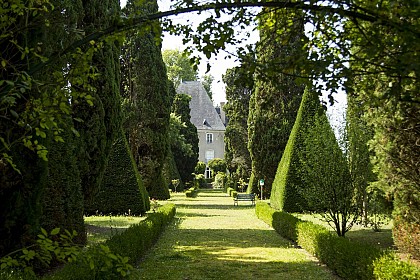 Jardins du château de Bazouges sur le Loir