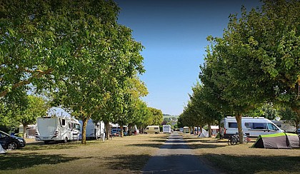 Aire du camping municipal Les Cours