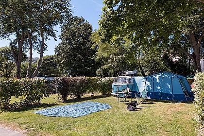 Aire du camping de la Ville Huchet