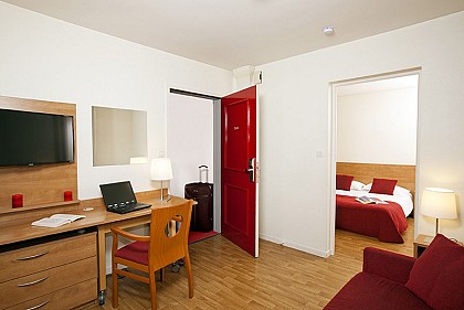 Résidence Séjours et Affaires Apparthotel  Villa Camilla