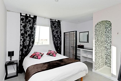 Hotel The Originals Le Mont Saint-Michel Sud Les Quatre Salines